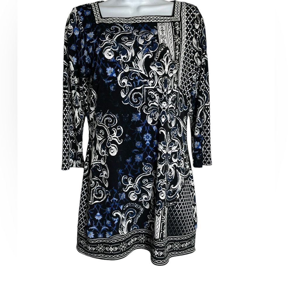 White House Black Market dress size small long sleeved mini‎ dress 🖤💙🖤